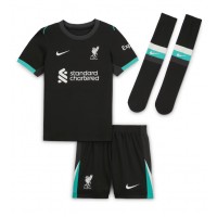 Camiseta Liverpool Dominik Szoboszlai #8 Visitante Equipación para niños 2024-25 manga corta (+ pantalones cortos)